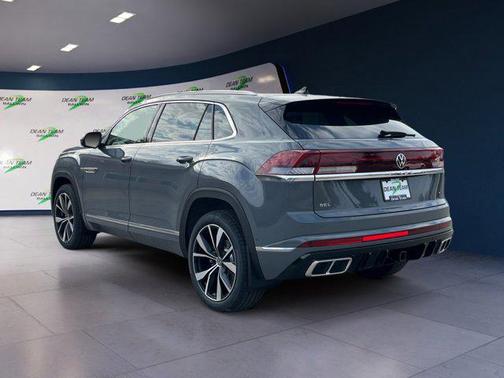 2026 Volkswagen Atlas Cross Sport 2.0T SEL Premium