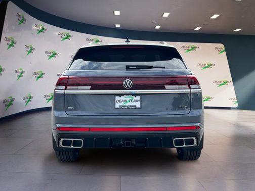 2026 Volkswagen Atlas Cross Sport 2.0T SEL Premium