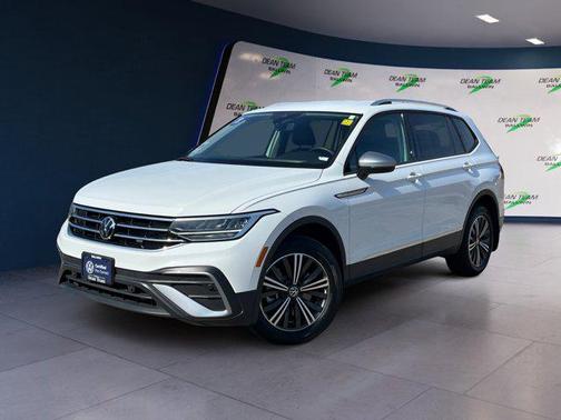 2024 Volkswagen Tiguan 2.0T Wolfsburg Edition