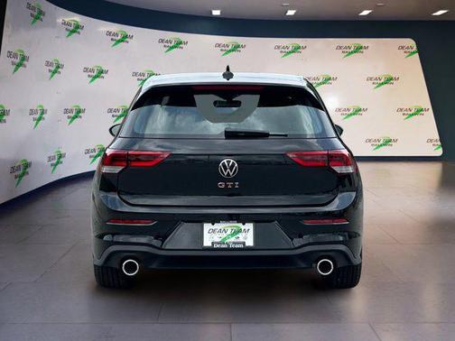 2025 Volkswagen Golf GTI 2.0T SE DSG