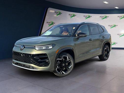 2026 Volkswagen Tiguan 2.0T SEL R-Line 4MOTION