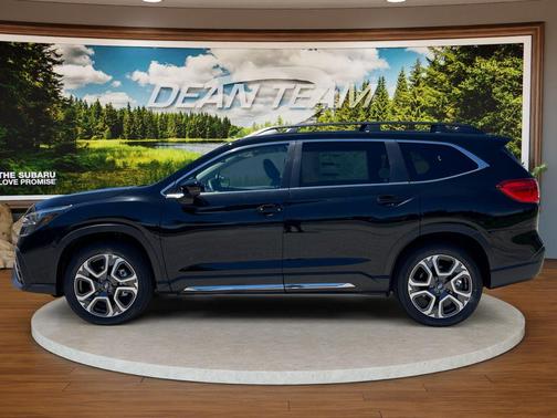 Crystal Black Silica 2026 Subaru Ascent Limited 7-Passenger
