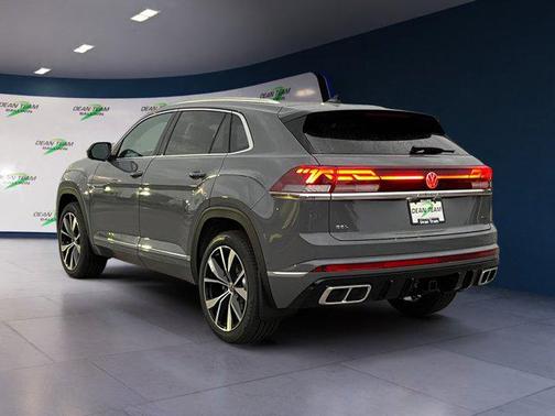 2026 Volkswagen Atlas Cross Sport 2.0T SEL Premium