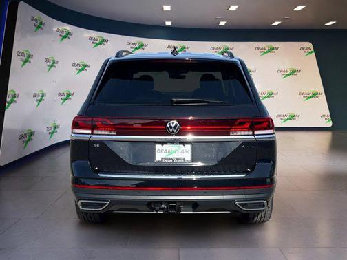 2026 Volkswagen Atlas 2.0T SE w/Technology 4MOTION