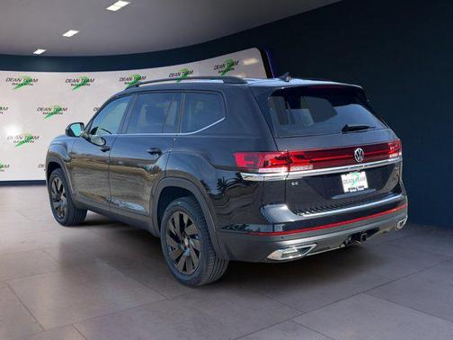 2026 Volkswagen Atlas 2.0T SE w/Technology 4MOTION