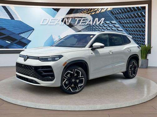 sandstone 2026 Volkswagen Tiguan 2.0T SEL R-Line 4MOTION