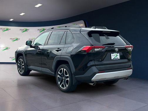 2019 Toyota RAV4 Adventure