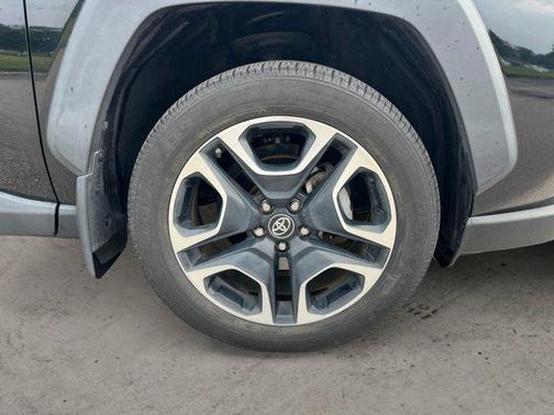 2019 Toyota RAV4 Adventure