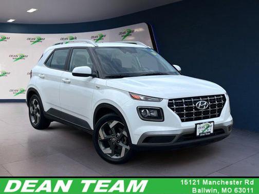 2024 Hyundai VENUE SEL