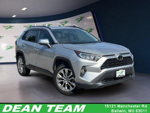 2020 Toyota RAV4 XLE Premium
