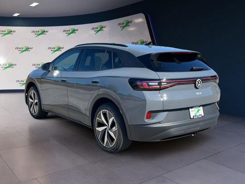 pure gray 2025 Volkswagen ID.4 AWD Pro S