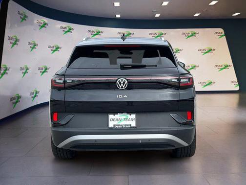 2023 Volkswagen ID.4 Pro S Plus
