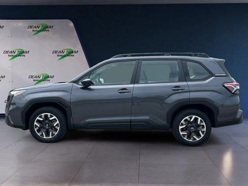 2025 Subaru Forester Base