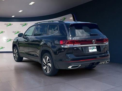 2025 Volkswagen Atlas 2.0T SE w/Technology 4MOTION