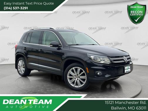 Deep Black Pearl 2016 Volkswagen Tiguan SE