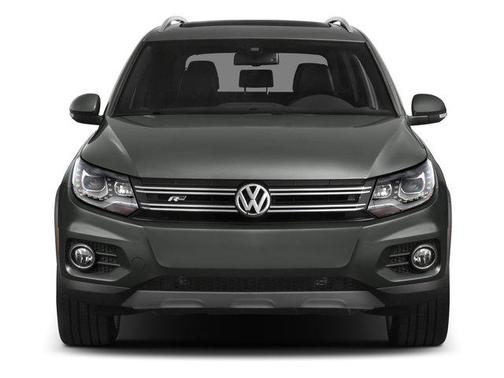 Deep Black Pearl 2016 Volkswagen Tiguan SE