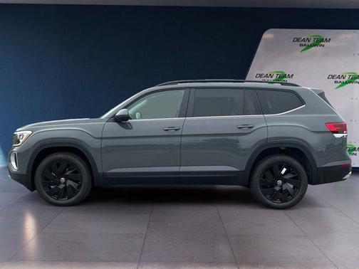 2025 Volkswagen Atlas 2.0T SE w/Technology 4MOTION