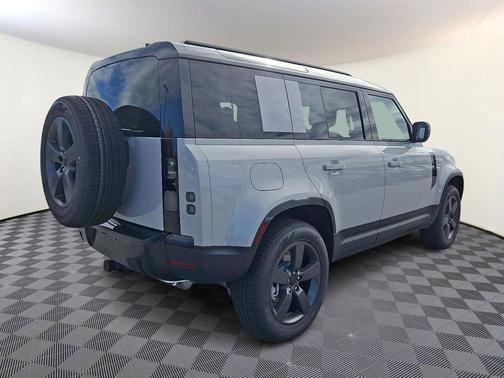 2026 Land Rover Defender S