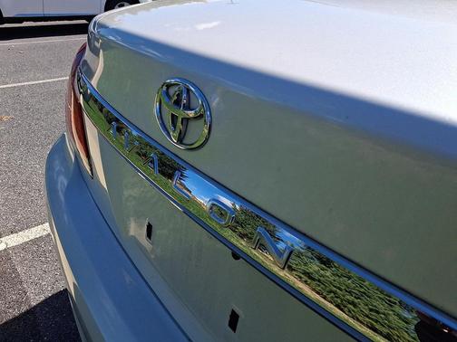 2011 Toyota Avalon Limited
