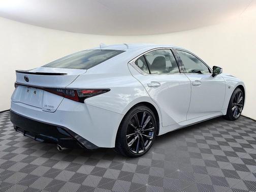 2022 Lexus IS 350 Base