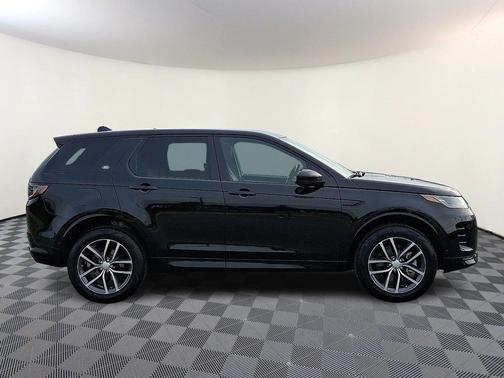 2025 Land Rover Discovery Sport Dynamic SE