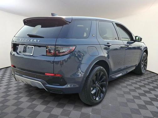 2025 Land Rover Discovery Sport S