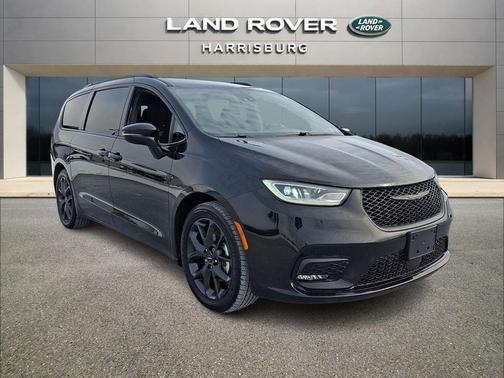 2021 Chrysler Pacifica Touring