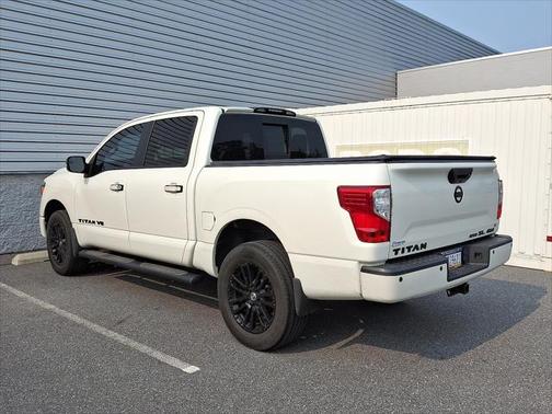 2018 Nissan Titan SL