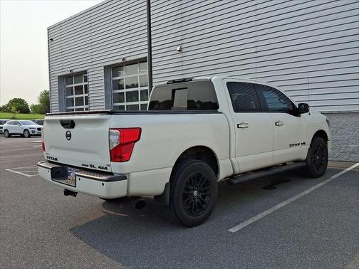 2018 Nissan Titan SL
