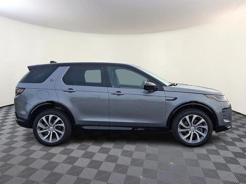 2025 Land Rover Discovery Sport Dynamic SE