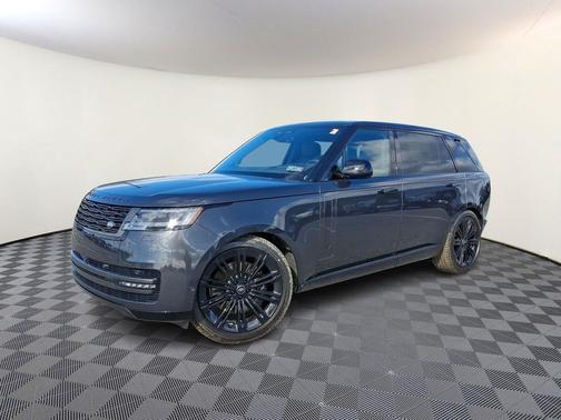 2025 Land Rover Range Rover P530 SE 7 Seat