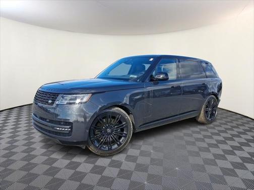 2025 Land Rover Range Rover P530 SE 7 Seat