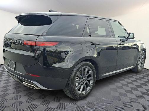 2025 Land Rover Range Rover Sport P360 S