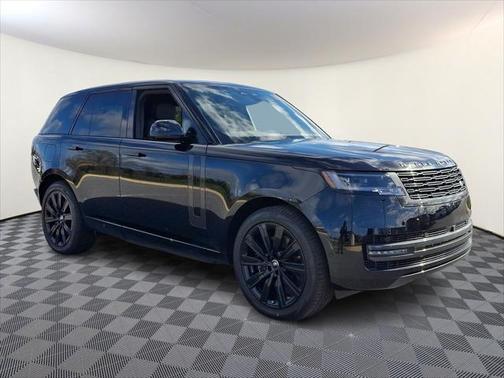 2025 Land Rover Range Rover P550e SE