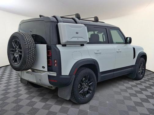 2020 Land Rover Defender 110 HSE