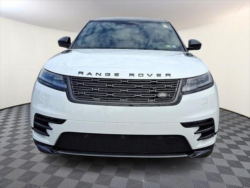 2026 Land Rover Range Rover Velar P250 SE R-Dynamic