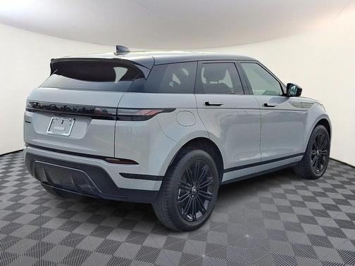 2025 Land Rover Range Rover Evoque Core S