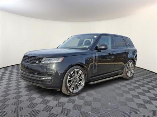 2025 Land Rover Range Rover P400 SE