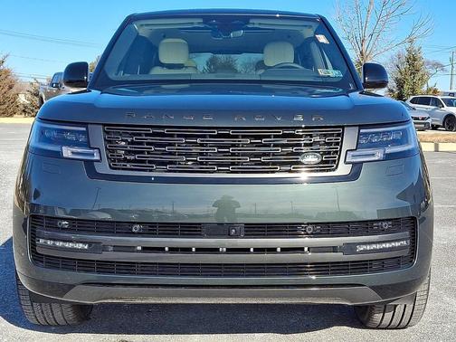 2026 Land Rover Range Rover P400 SE