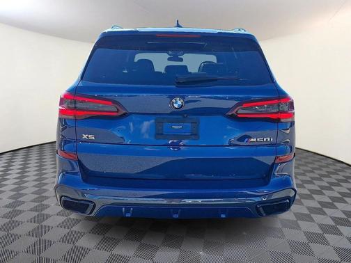2021 BMW X5 M50i