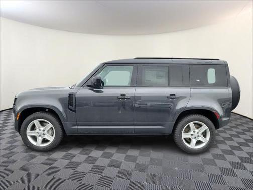 2024 Land Rover Defender 110 P400 S