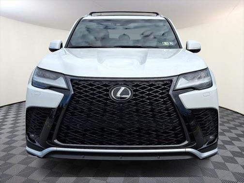 2022 Lexus LX 600 Base