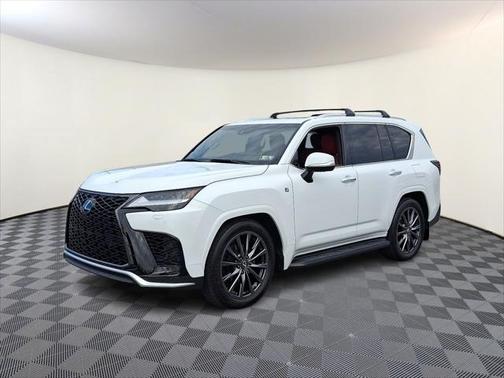 2022 Lexus LX 600 Base