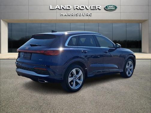 Navarra Blue Metallic 2025 Audi Q5 Prestige TFSI quattro S tronic
