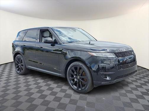 2025 Land Rover Range Rover Sport SE