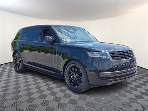 2025 Land Rover Range Rover P400 SE 7 Seat