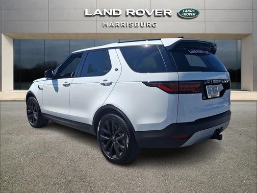 Fuji White 2026 Land Rover Discovery S