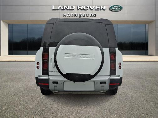 Fuji White 2025 Land Rover Defender 130 P300 S