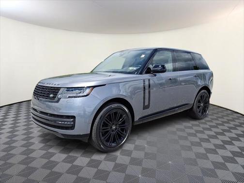 2025 Land Rover Range Rover P400 SE