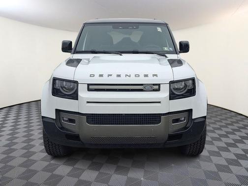 2025 Land Rover Defender 110 P400 X-Dynamic SE